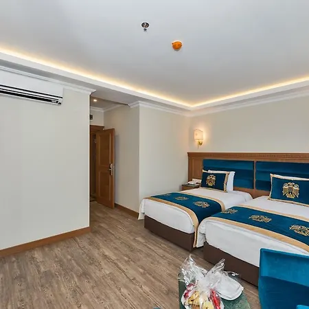 Byzantium Comfort Hotell 3*