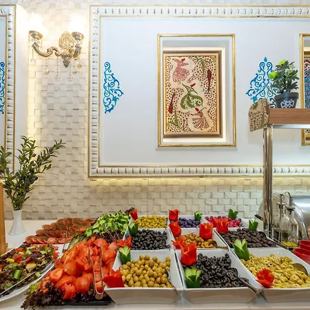 Hotel Byzantium Comfort 3*