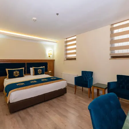 מלון Byzantium Comfort 3*