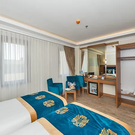 Byzantium Comfort מלון 3*