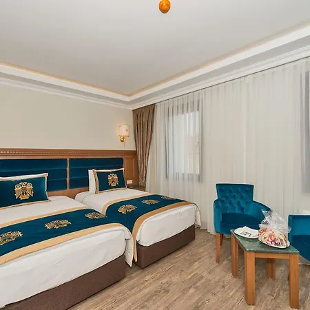 Byzantium Comfort מלון 3*