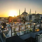 Otel Byzantium Comfort 3*